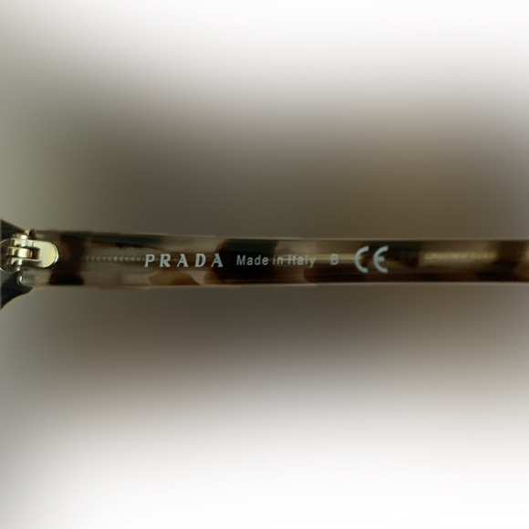 Prada EUC Full Rim Brown Sunglasses - Picture 9 of 11